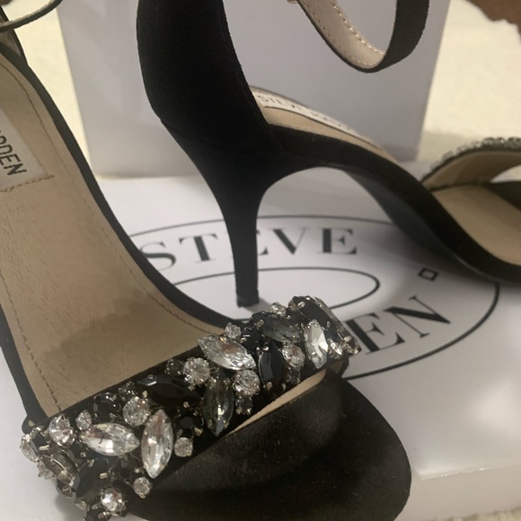Steve Madden Heels - Picture 2 of 6